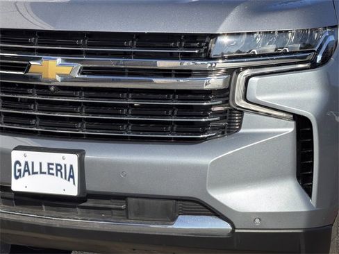 Used 2022 Chevrolet Tahoe LT w/ Luxury Package image 7