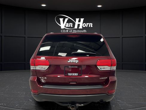 Used 2019 Jeep Grand Cherokee Laredo AWD/4WD image 6