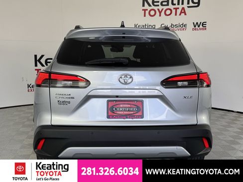 Certified 2026 Toyota Corolla Cross XLE FWD image 7