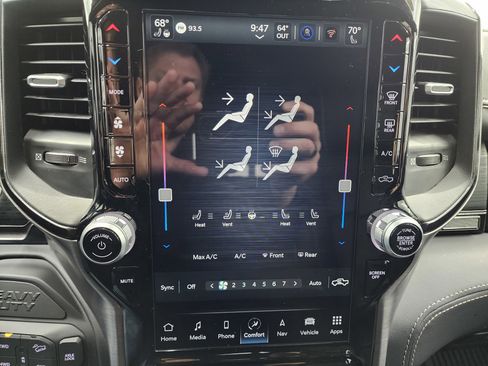 Used 2024 RAM 2500 Rebel w/ Towing Technology Group image 16