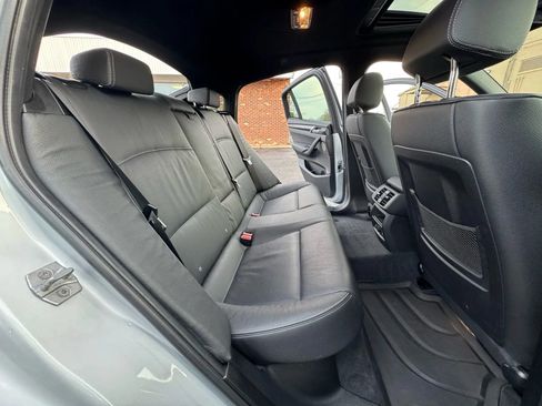 Used 2017 BMW X4 M40i w/ Technology Package AWD/4WD image 17
