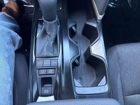 Used 2026 Toyota Camry LE w/ Convenience Package image 14