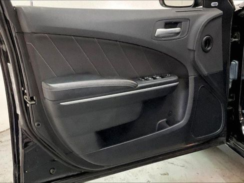 Used 2023 Dodge Charger SXT image 22