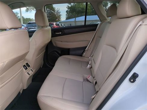 Used 2018 Subaru Outback 2.5i Limited w/ Popular Package #2 image 14