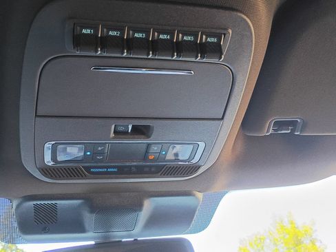 Used 2023 Ford F350 King Ranch AWD/4WD image 19