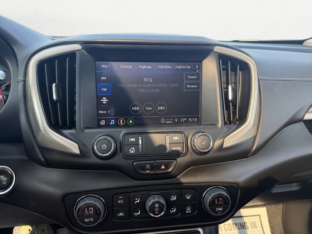 Used 2022 GMC Terrain Denali w/ Denali Premium Package AWD/4WD image 21
