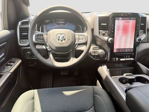 New 2026 RAM 1500 Big Horn AWD/4WD image 16