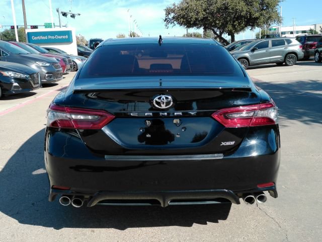 Used 2023 Toyota Camry XSE FWD image 7