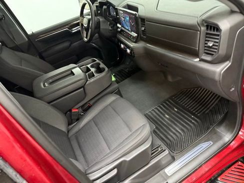 Used 2023 GMC Sierra 1500 Elevation image 32