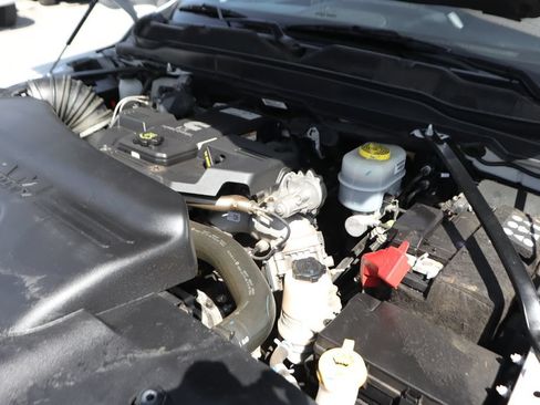 Used 2024 RAM 3500 Big Horn AWD/4WD image 14
