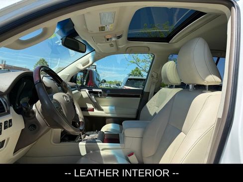 Used 2019 Lexus GX 460 Premium w/ Premium Package AWD/4WD image 6