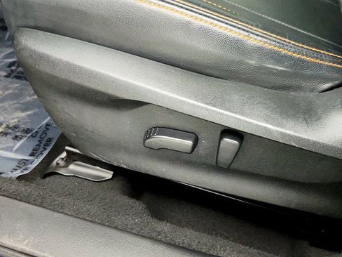 Used 2019 Subaru Crosstrek 2.0i Limited w/ Popular Package #4 image 11