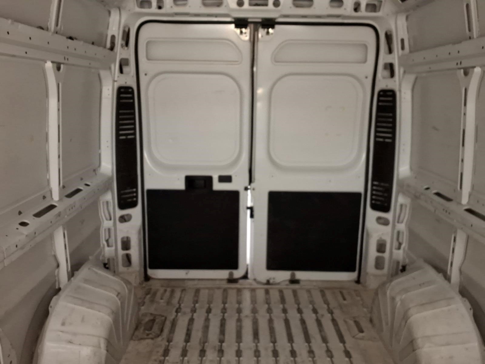 Used 2025 RAM ProMaster 2500 w/ Convenience Group FWD image 24
