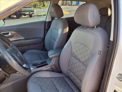 Used 2019 Kia Niro LX image 14