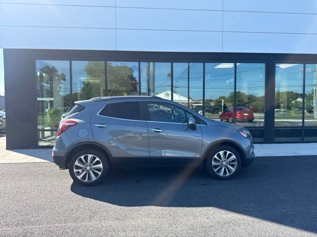 Used 2019 Buick Encore Preferred w/ Safety Package FWD image 2
