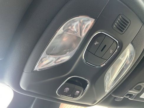 Certified 2022 Jeep Compass High Altitude image 30