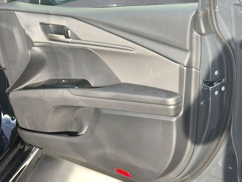 New 2026 Toyota Camry Hybrid image 22