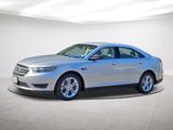 Used 2018 Ford Taurus SE image 3