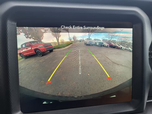 Used 2021 Jeep Wrangler Unlimited Sahara w/ Cold Weather Group image 31