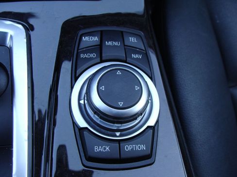 Used 2013 BMW 528i xDrive Sedan image 28