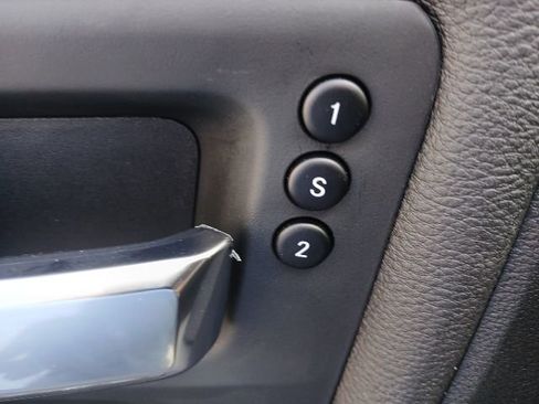 New 2026 RAM 3500 Laramie AWD/4WD image 59