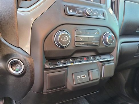Used 2026 Chevrolet Silverado 1500 Custom image 23