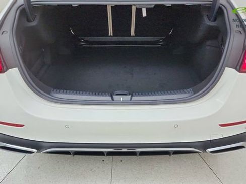 Used 2024 Mercedes-Benz E 350 4MATIC Sedan image 14