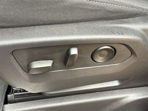 Used 2024 GMC Sierra 1500 Elevation image 21