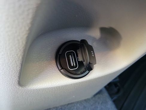 Used 2018 Hyundai Sonata Limited FWD image 18