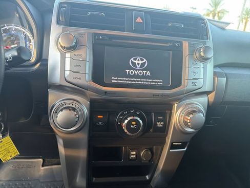 Certified 2019 Toyota 4Runner SR5 Premium AWD/4WD image 18