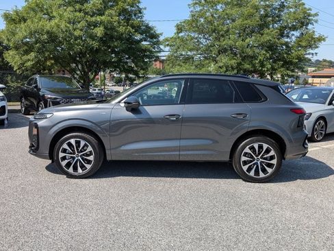 New 2026 Audi Q3 quattro 2.0T AWD/4WD image 5