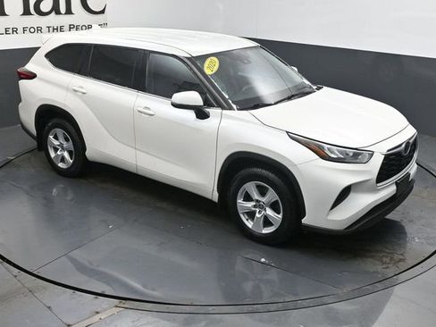 Used 2020 Toyota Highlander L image 54