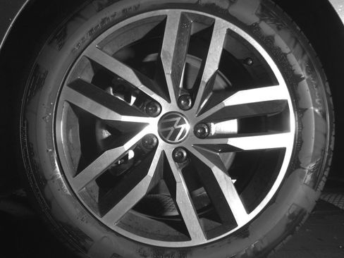 Used 2025 Volkswagen Jetta SE FWD image 15