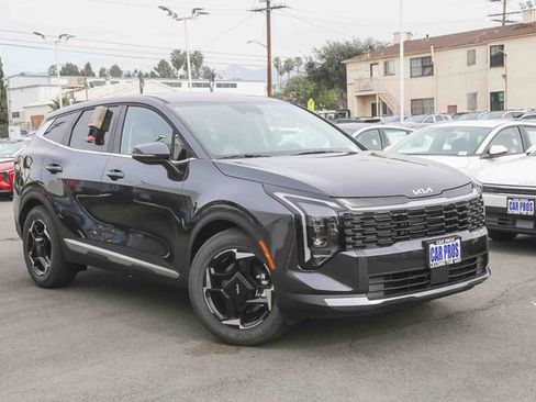 New 2026 Kia Sportage EX FWD image 2