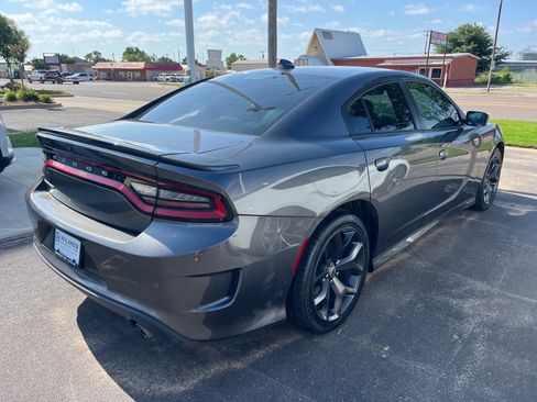 Used 2018 Dodge Charger SXT Plus w/ Quick Order Package 29J RWD image 6