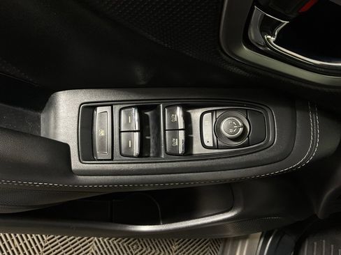 Used 2020 Subaru Forester Limited image 18