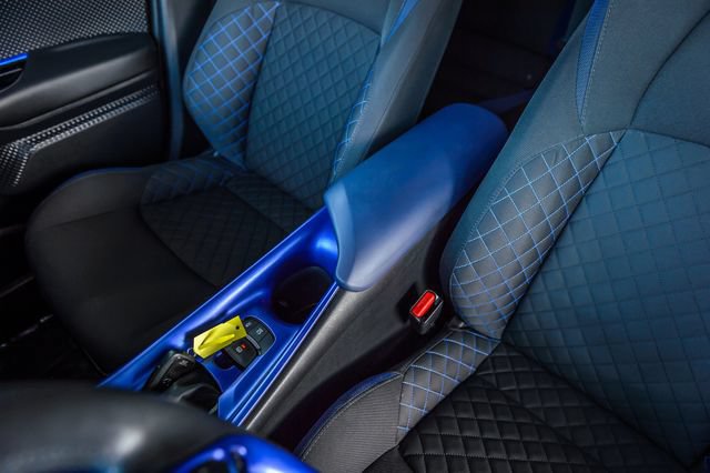 Used 2020 Toyota C-HR XLE FWD image 31