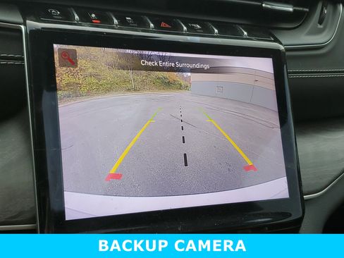 Used 2022 Jeep Grand Cherokee L Limited image 18