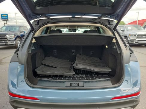 Certified 2023 Lincoln Corsair FWD w/ Rear Removable Package Tray image 10