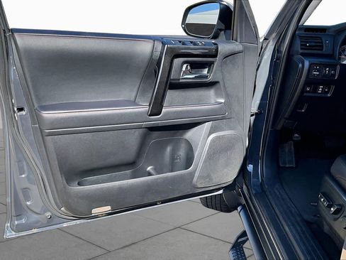 Used 2024 Toyota 4Runner TRD Off-Road Premium w/ Off Road Premium Plus Package AWD/4WD image 25