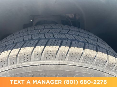Used 2009 Chevrolet Tahoe LT w/ Luxury Package AWD/4WD image 10