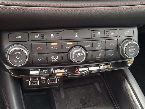 Used 2023 Dodge Durango R/T AWD/4WD image 20