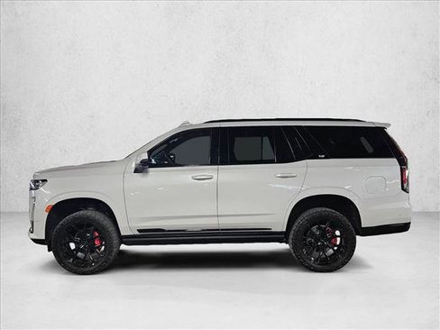 Used 2023 Cadillac Escalade Sport Platinum w/ LPO, ONYX Package image 9