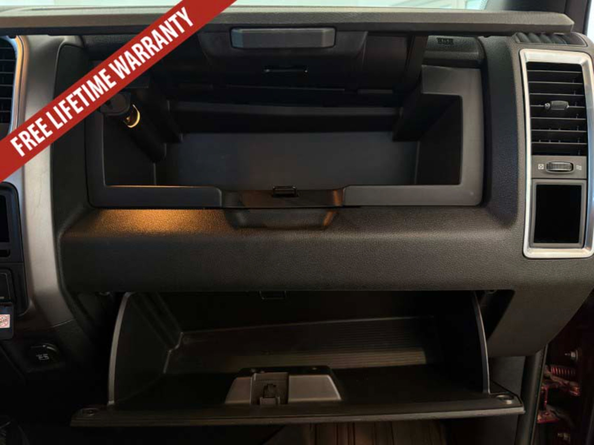 Used 2021 RAM 1500 Warlock AWD/4WD image 41