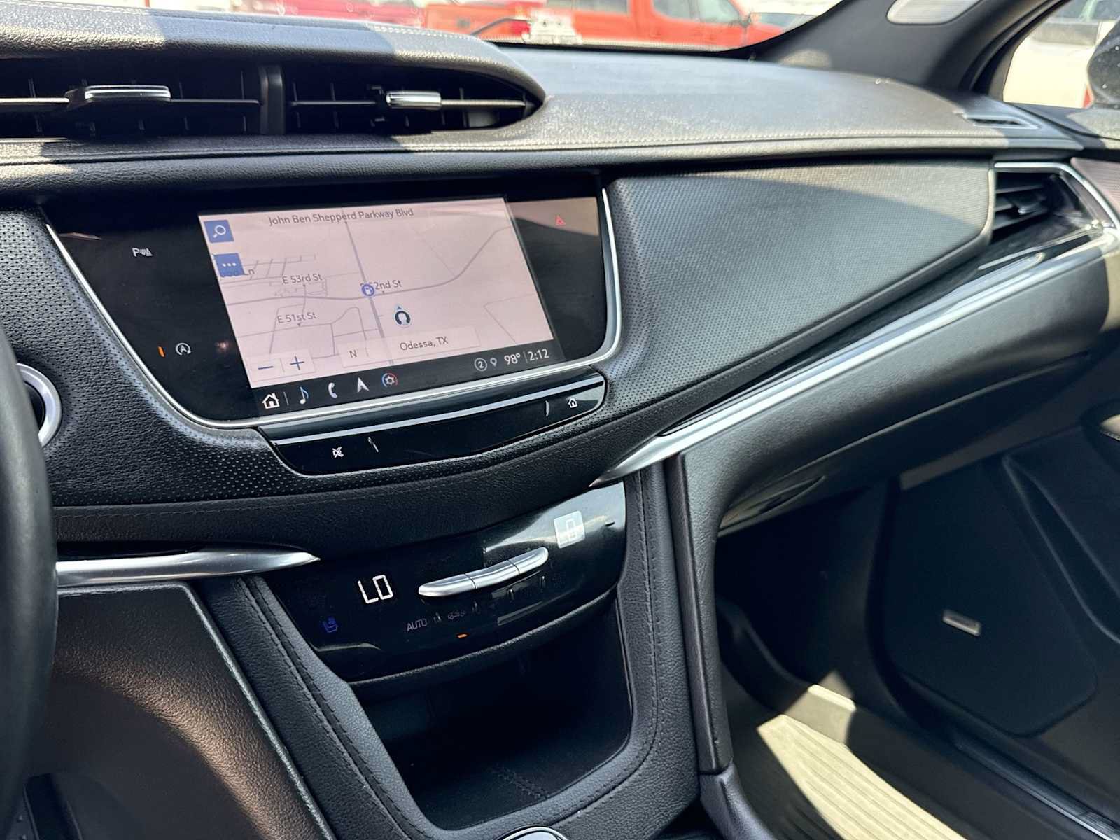 Used 2023 Cadillac XT5 Premium Luxury w/ LPO, Floor Liner Package AWD/4WD image 25