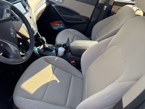 Used 2017 Hyundai Santa Fe Sport image 12