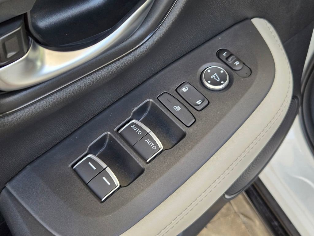 New 2027 Honda HR-V EX-L image 16