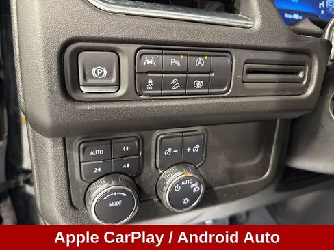 Used 2024 Chevrolet Tahoe Z71 w/ Luxury Package AWD/4WD image 11