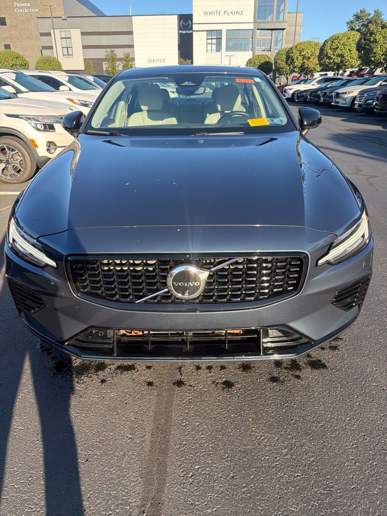 Used 2024 Volvo S60 T8 Plus w/ Climate Package AWD/4WD image 5