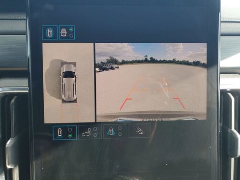 Certified 2025 GMC Acadia Elevation image 30